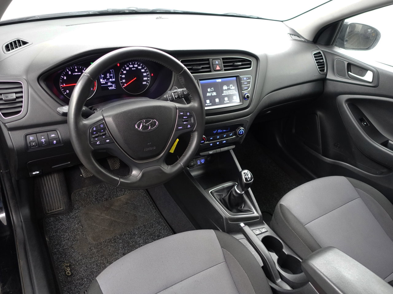 Hyundai i20