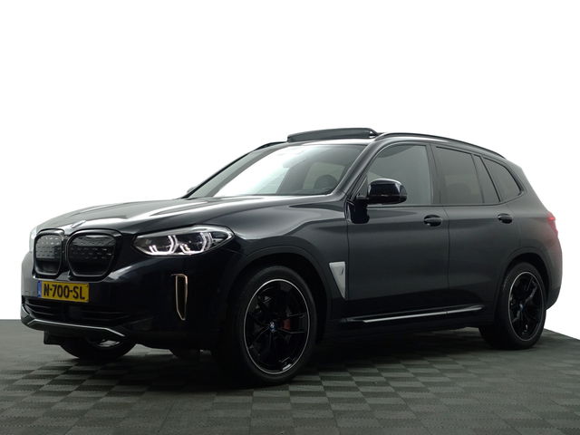BMW iX3 - High Executive 80 kWh M Sport Aut- Panoramadak, Harman Kardon, Head Up, Memory, CarPlay, Sfeerverlichting, 360 Camera