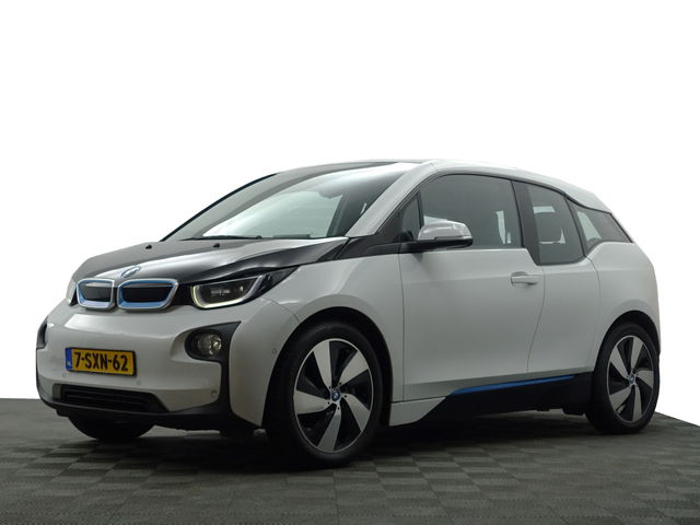 BMW i3 - Basis Comfort 22 kWh- Harman Kardon, Groot Navigatie, Camera, Xenon Led, Privacy Glass, Stoelverwarming