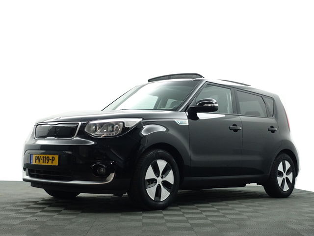 Kia e-Soul - EV ExecutivePlusLine Aut- Panoramadak, Stoelventilatie, Navi, Camera, Xenon Led, Sfeerverlichting