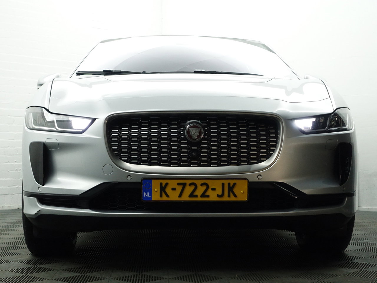 Jaguar I-PACE