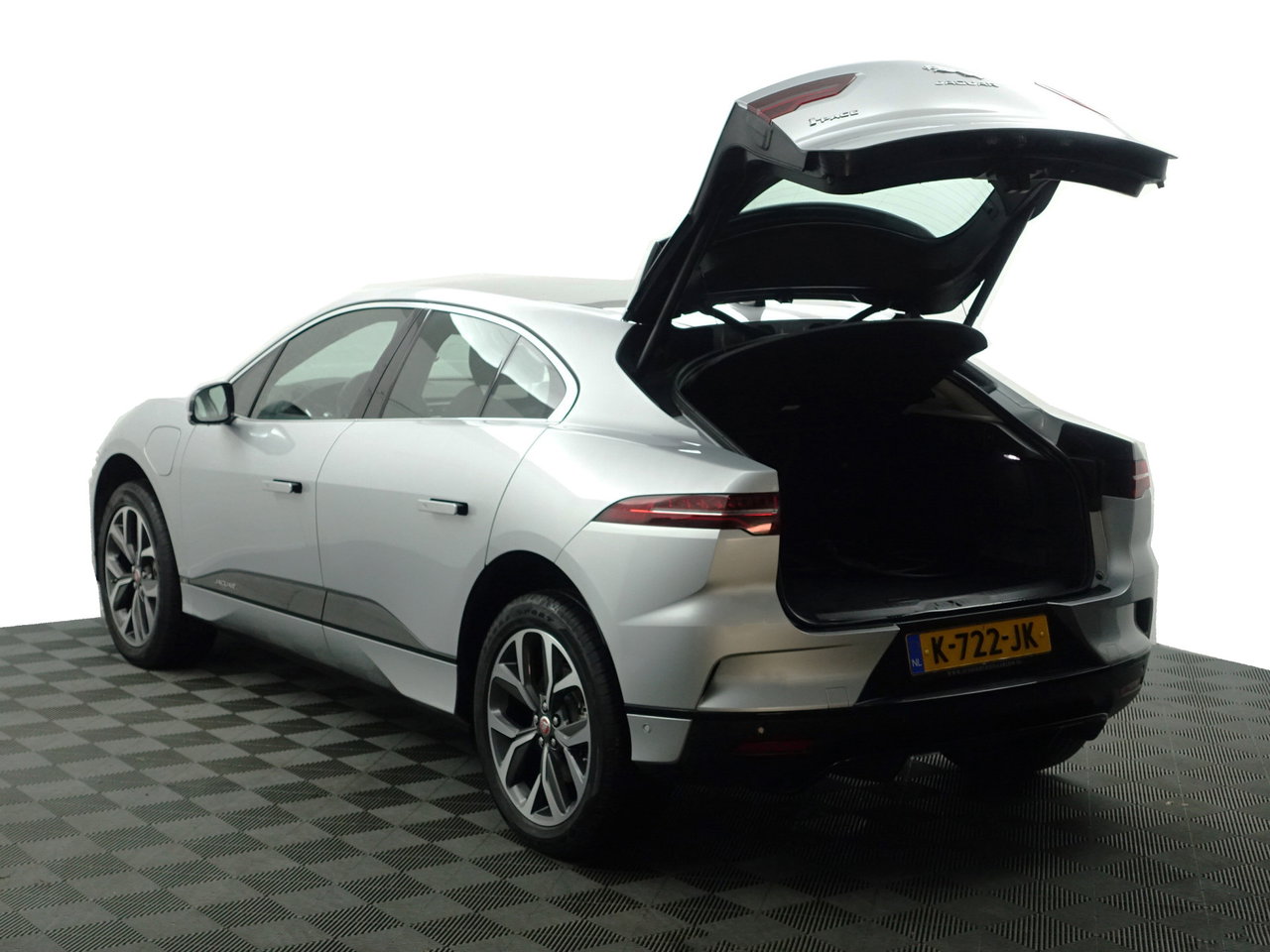 Jaguar I-PACE