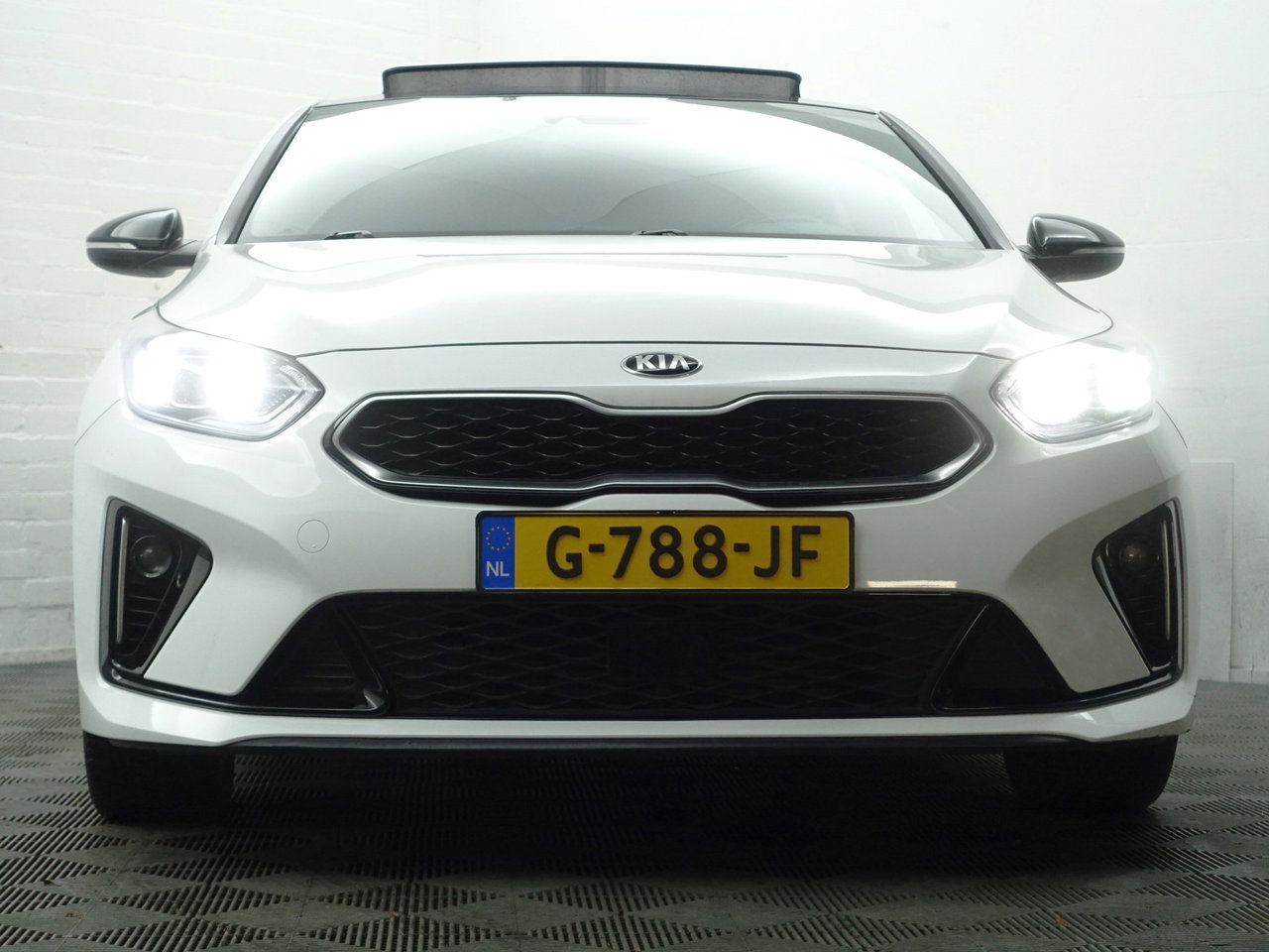 Kia ProCeed