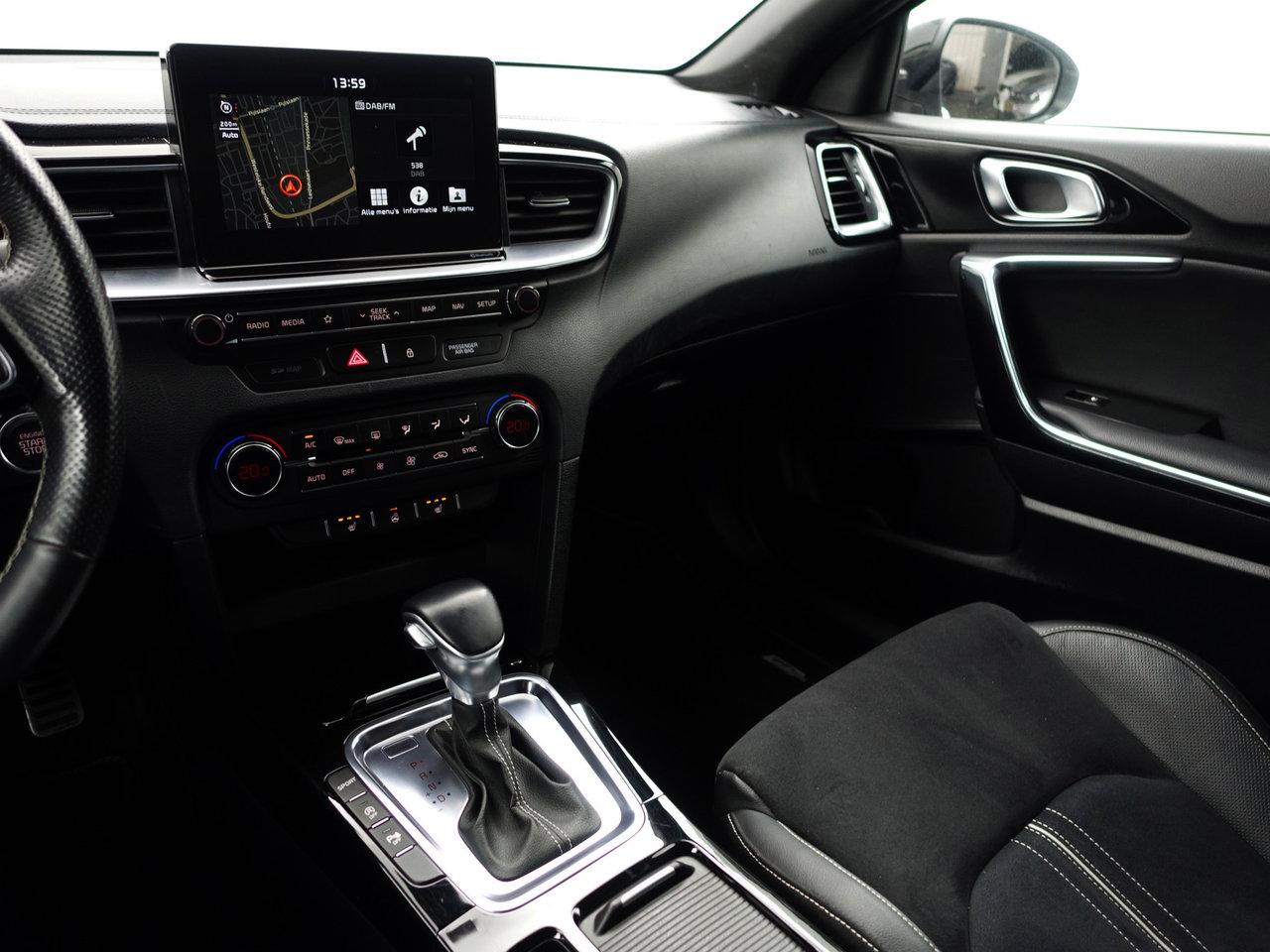 Kia ProCeed