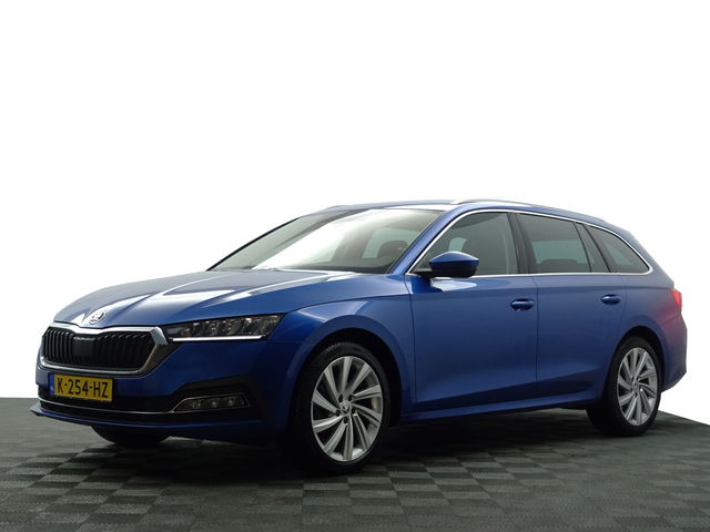 Škoda Octavia - Combi 1.0 e-TSI Business Edition Plus Aut- Carplay, Sfeerverlichting, Virtual Cockpit, Ada Cruise, Dynamic Select, Sport Interieur