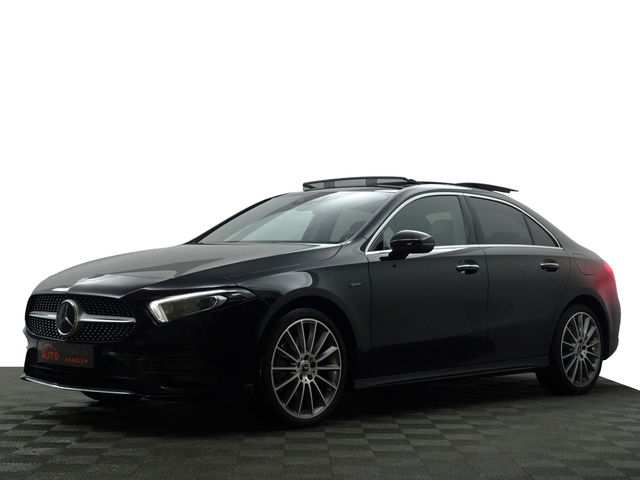 Mercedes-Benz A-Klasse - 250 e AMG Premium Plus- Burmester Surround, Head Up, 360 Camera, Carplay, Android Auto, Panoramadak