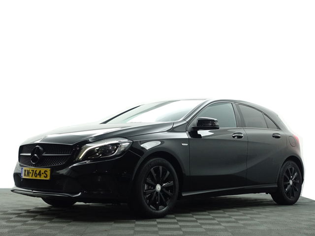 Mercedes-Benz A-Klasse - 130Pk AMG Night Edition- Xenon Led, Clima, Navigatie, Park Assist, Cruise