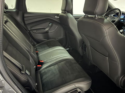 Ford Kuga 1.5 EcoBoost ST Line Pano Camera Carplay Winterpakket NAP