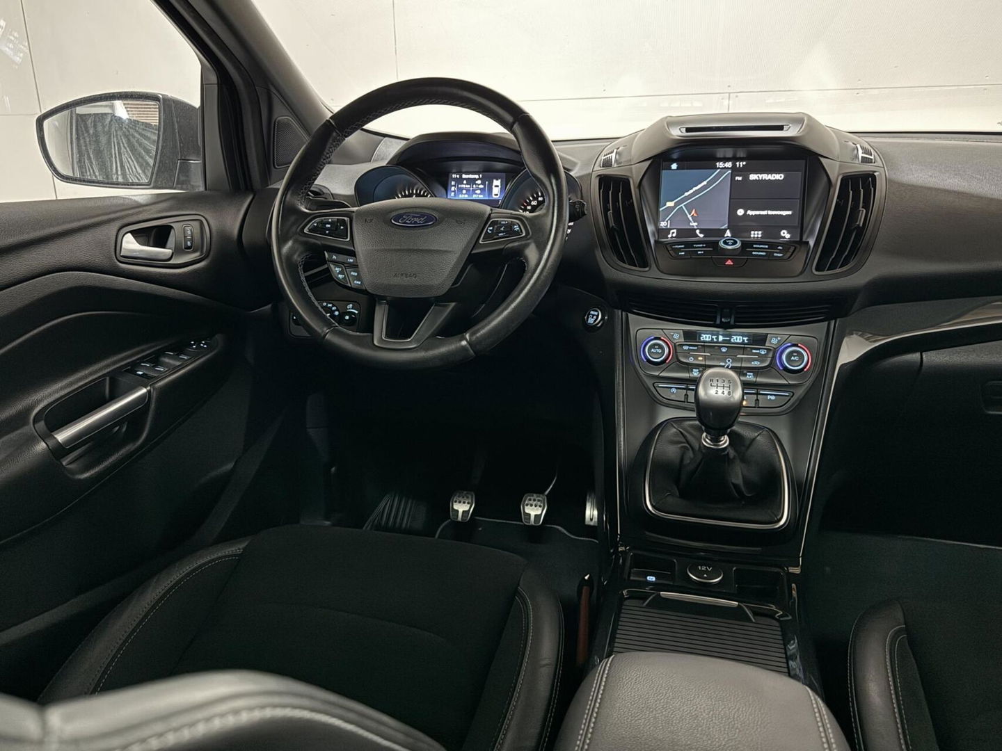 Ford Kuga 1.5 EcoBoost ST Line Pano Camera Carplay Winterpakket NAP