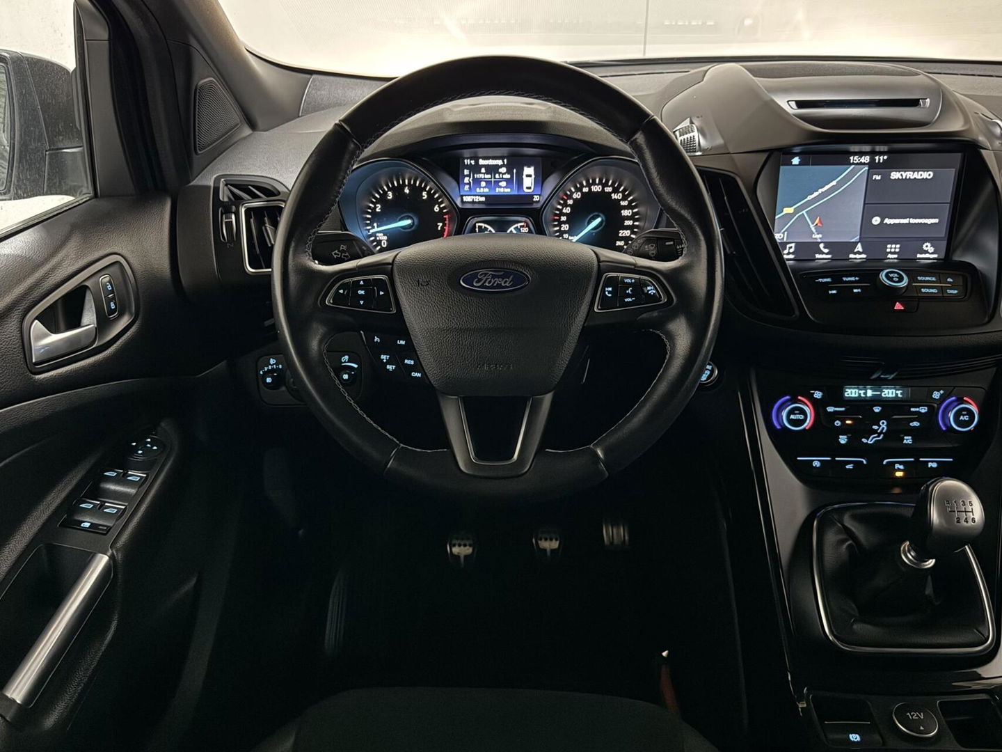 Ford Kuga 1.5 EcoBoost ST Line Pano Camera Carplay Winterpakket NAP