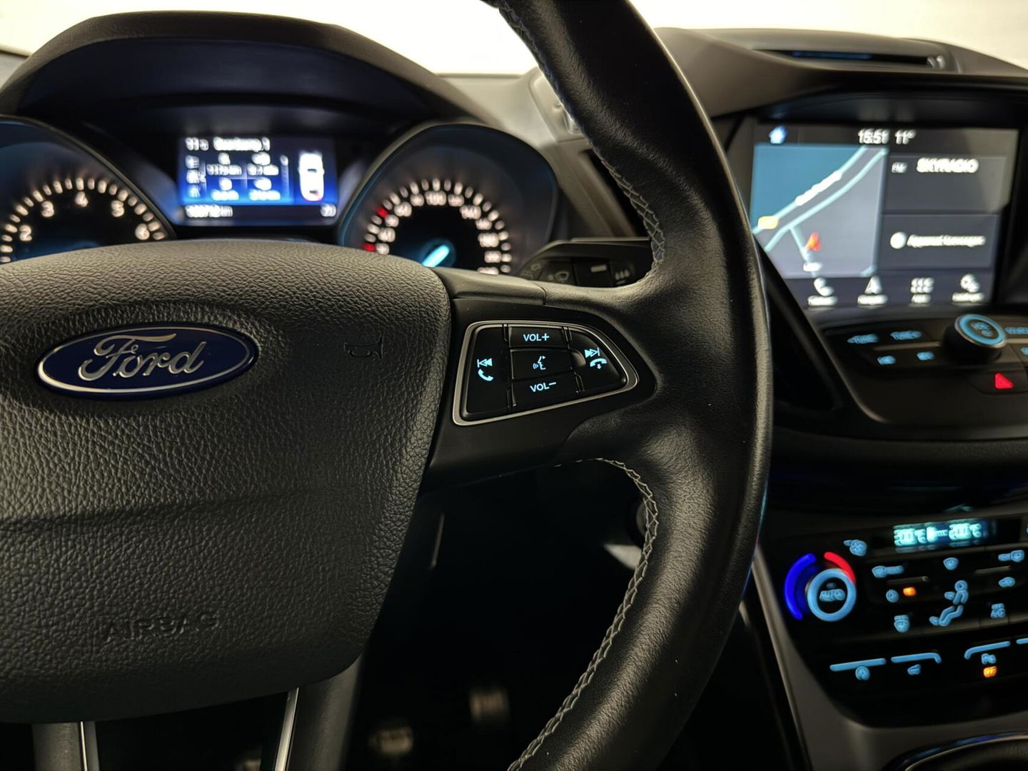 Ford Kuga 1.5 EcoBoost ST Line Pano Camera Carplay Winterpakket NAP