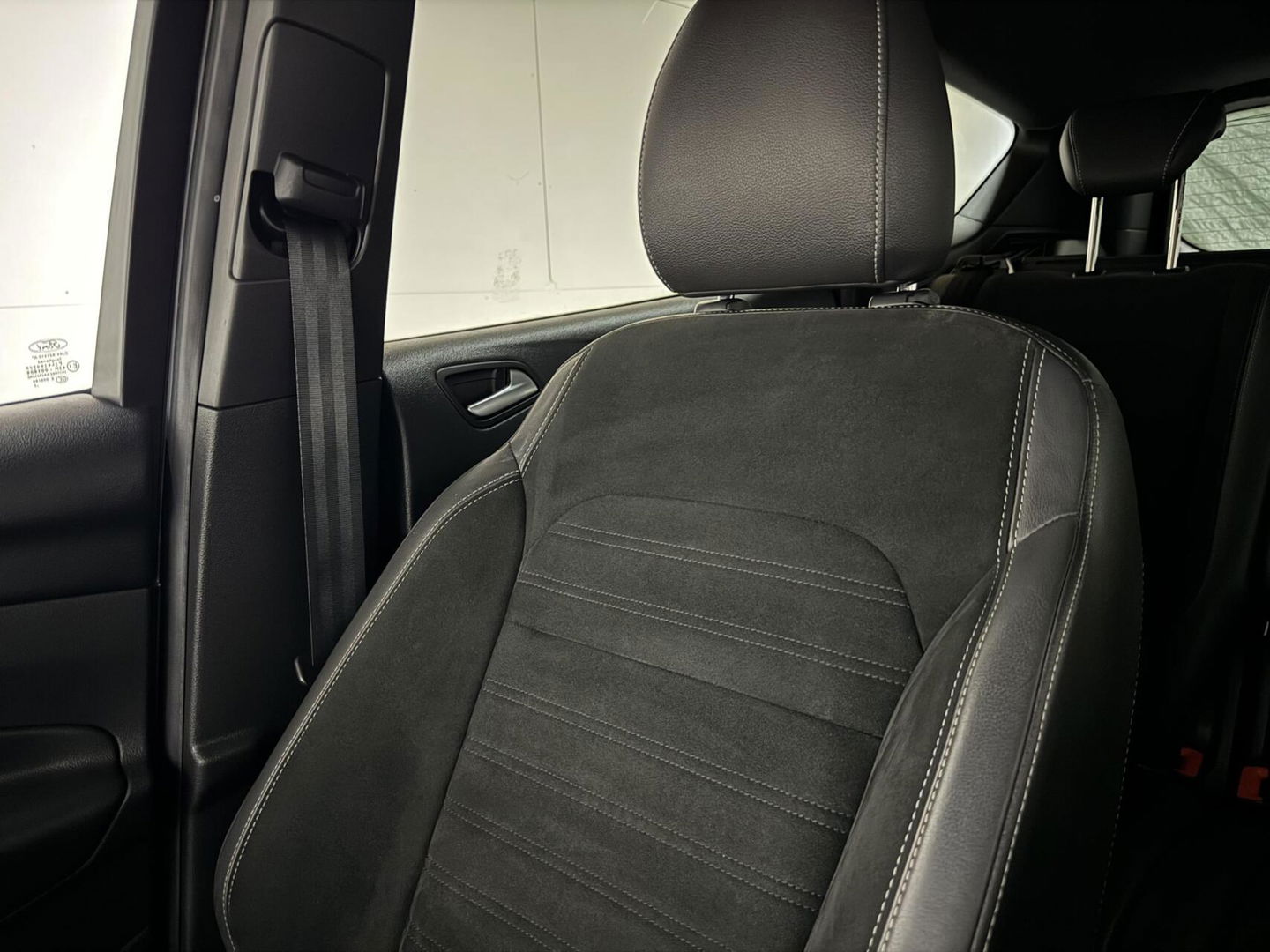 Ford Kuga 1.5 EcoBoost ST Line Pano Camera Carplay Winterpakket NAP