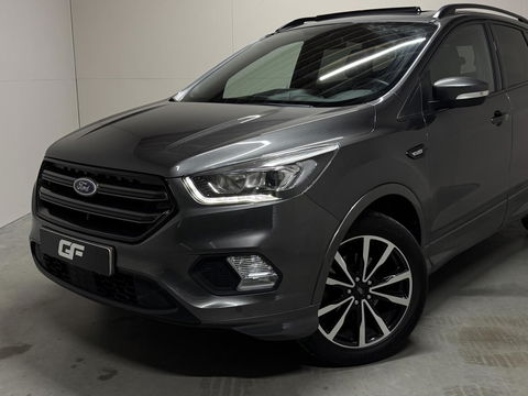 Ford Kuga 1.5 EcoBoost ST Line Pano Camera Carplay Winterpakket NAP