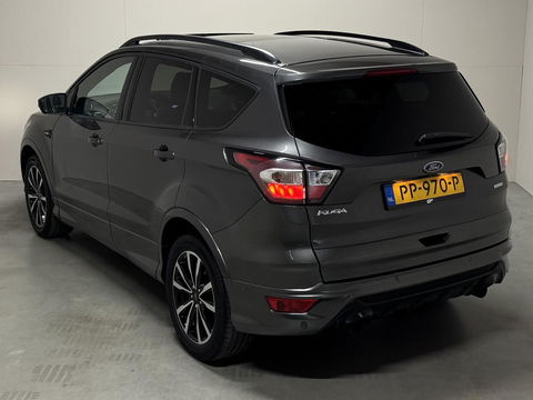 Ford Kuga 1.5 EcoBoost ST Line Pano Camera Carplay Winterpakket NAP