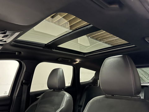 Ford Kuga 1.5 EcoBoost ST Line Pano Camera Carplay Winterpakket NAP