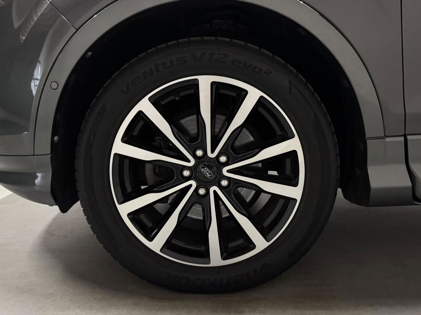 Ford Kuga 1.5 EcoBoost ST Line Pano Camera Carplay Winterpakket NAP