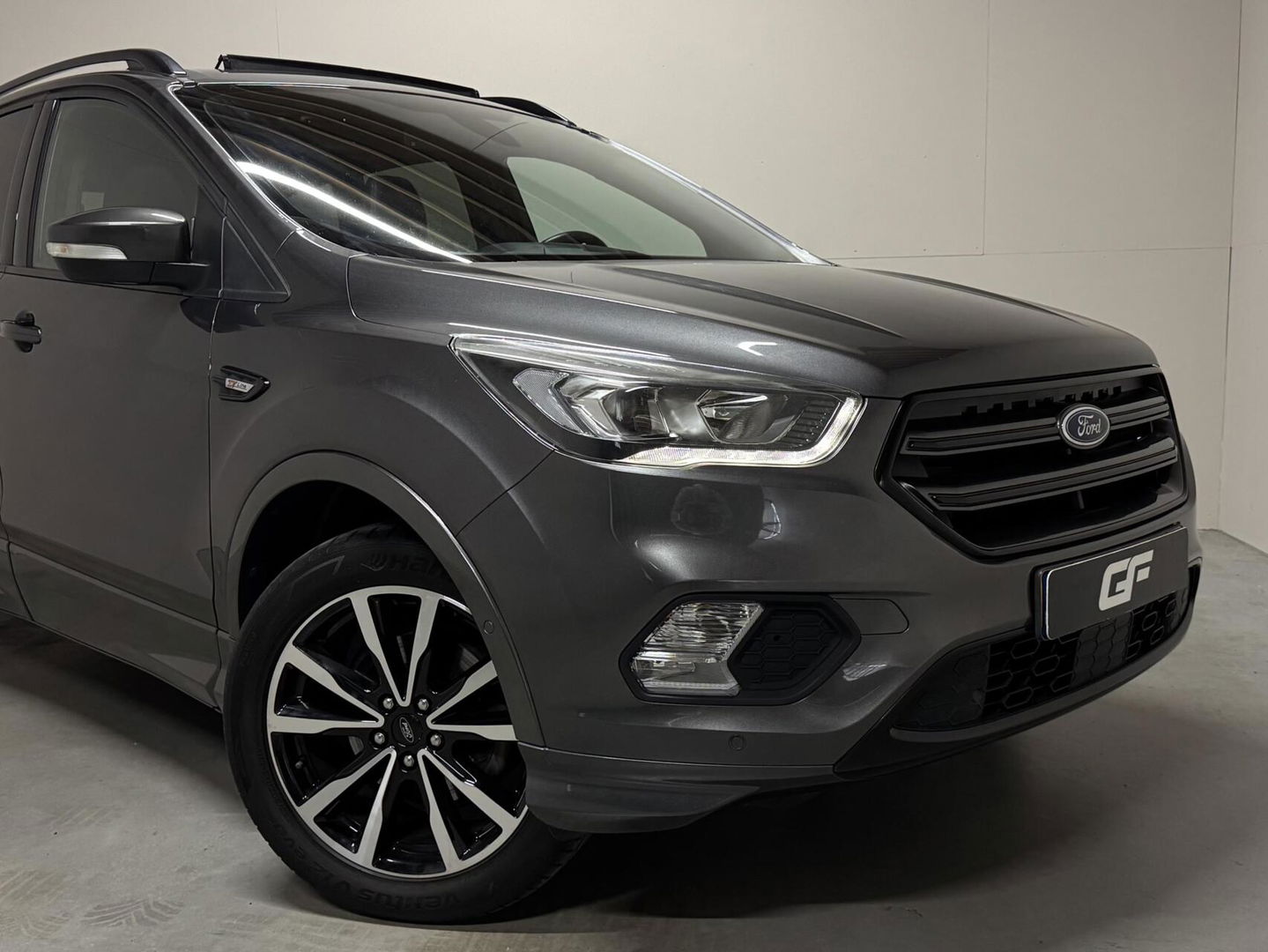 Ford Kuga 1.5 EcoBoost ST Line Pano Camera Carplay Winterpakket NAP