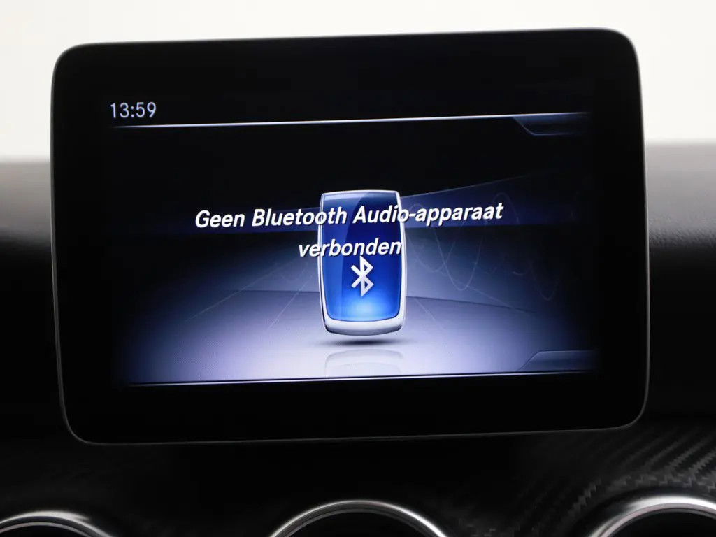 Mercedes-Benz A-Klasse 180 AMG Pano Camera Cruise Stoelver. NAP