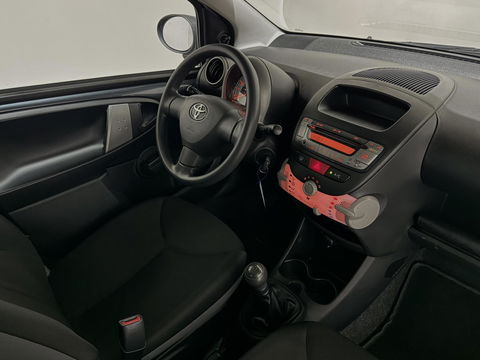Toyota Aygo 1.0 VVT-i Comfort Airco Aux 5D NAP
