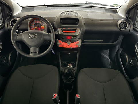 Toyota Aygo 1.0 VVT-i Comfort Airco Aux 5D NAP