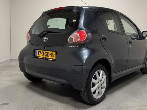 Toyota Aygo 1.0 VVT-i Comfort Airco Aux 5D NAP