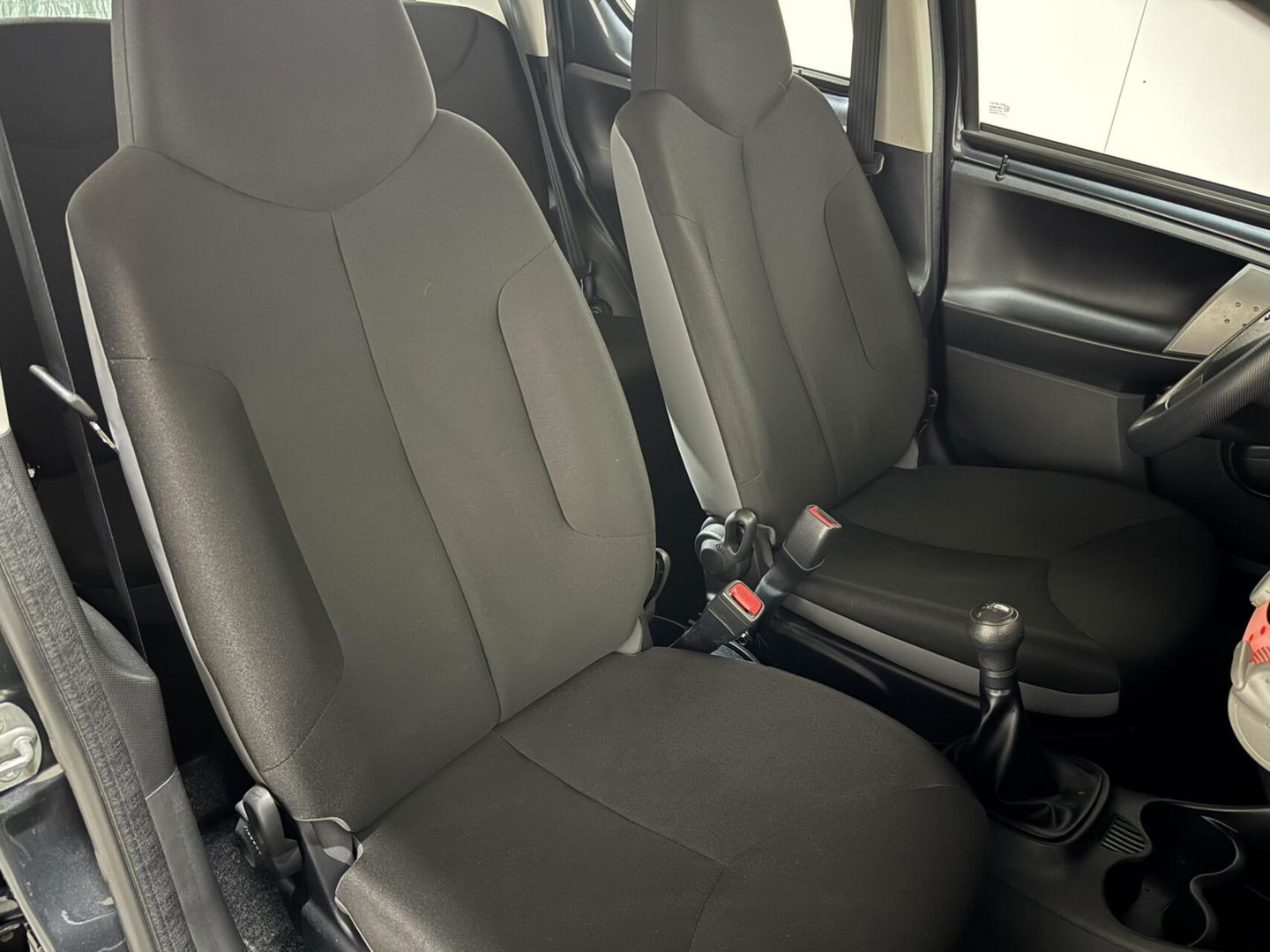 Toyota Aygo 1.0 VVT-i Comfort Airco Aux 5D NAP