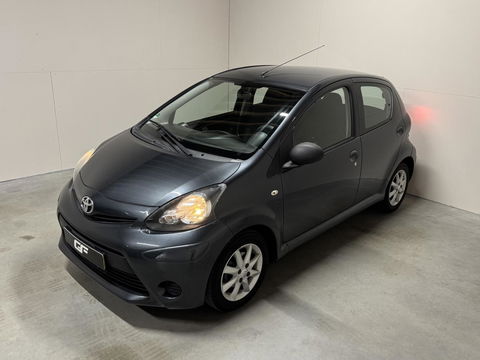 Toyota Aygo 1.0 VVT-i Comfort Airco Aux 5D NAP