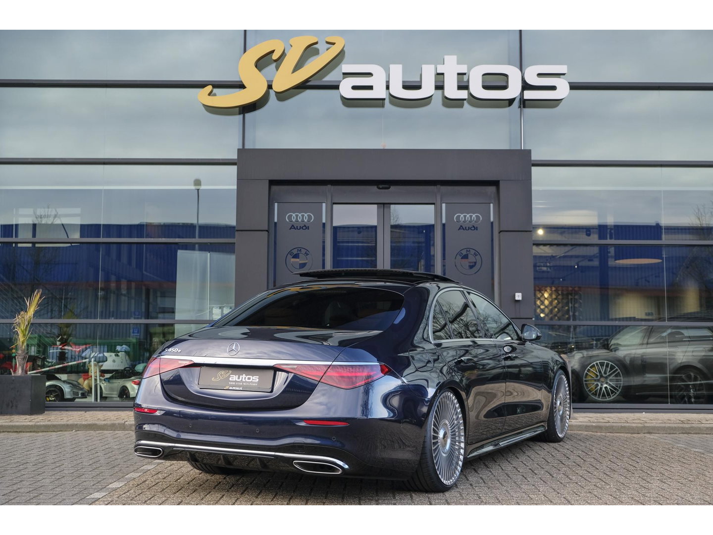 Mercedes-Benz S-Klasse S450e AMG 408pk Panoramadak 4-wielsturing Burmester3d Luchtvering 4x Stoelkoeling Nappa leder 1e Eigenaar!