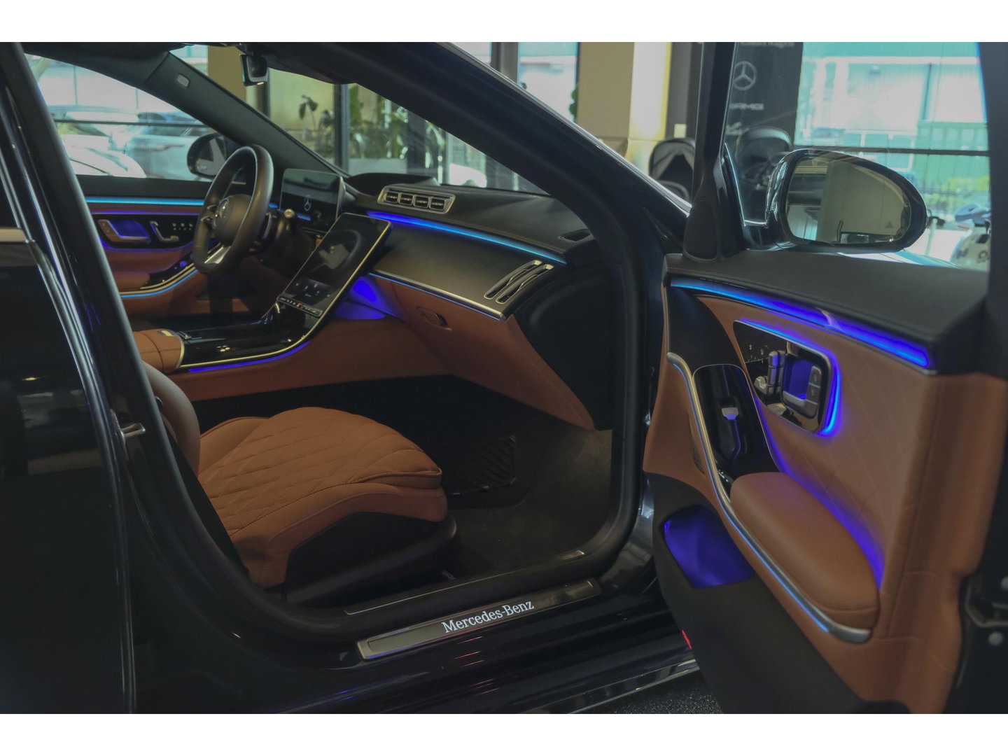 Mercedes-Benz S-Klasse S450e AMG 408pk Panoramadak 4-wielsturing Burmester3d Luchtvering 4x Stoelkoeling Nappa leder 1e Eigenaar!