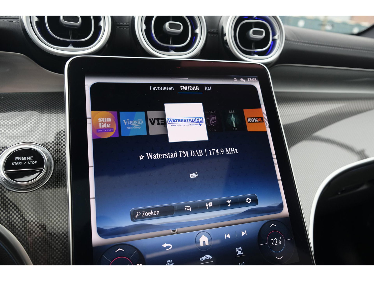 Mercedes-Benz GLC GLC400e 381pk AMG Panoramadak *BTW* Luchtvering 4-wielbesturing Burmester3d Stoelkoeling Night pakket 20" LMV BOMVOL!!!