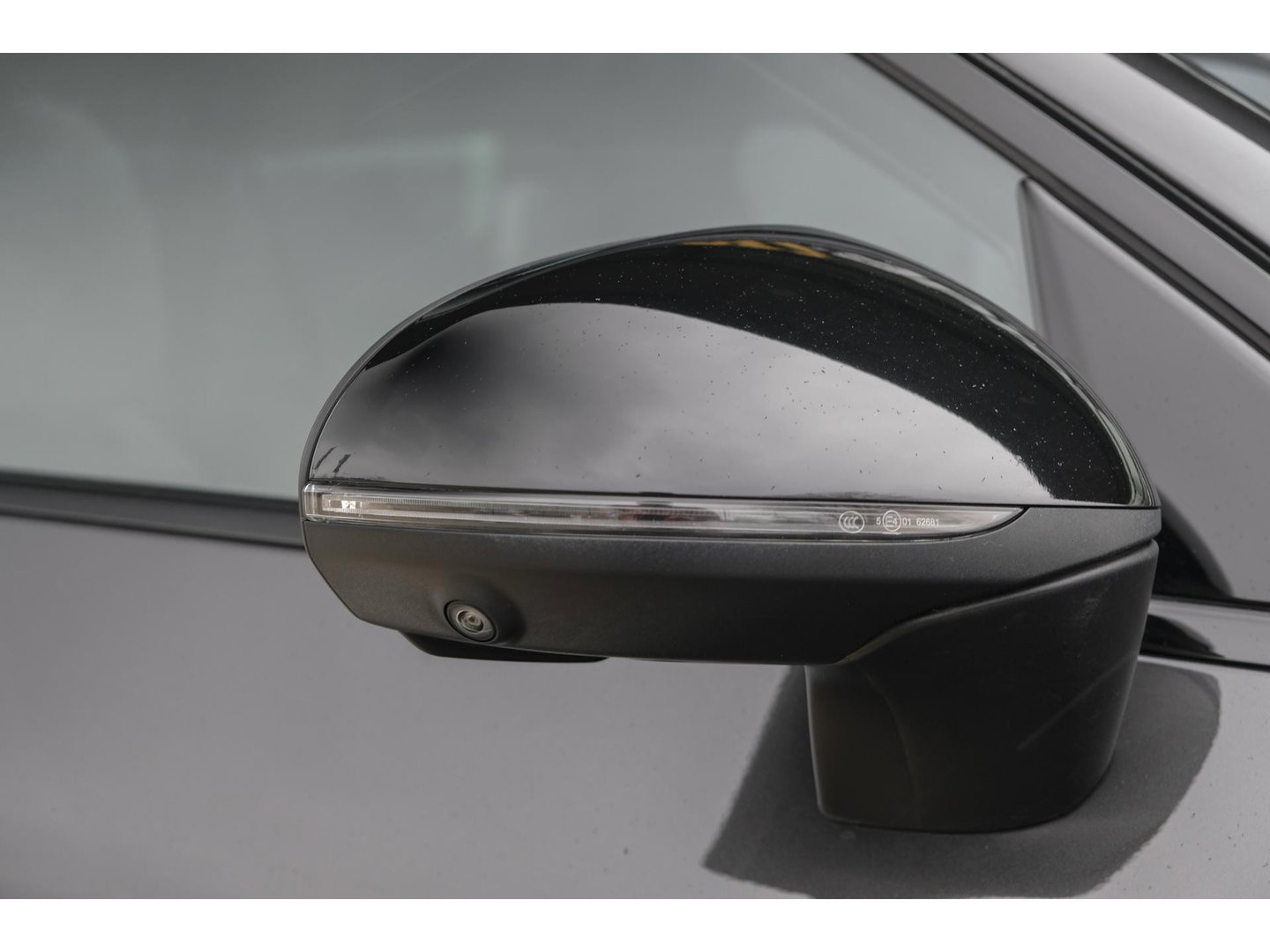 Mercedes-Benz GLC GLC400e 381pk AMG Panoramadak *BTW* Luchtvering 4-wielbesturing Burmester3d Stoelkoeling Night pakket 20" LMV BOMVOL!!!