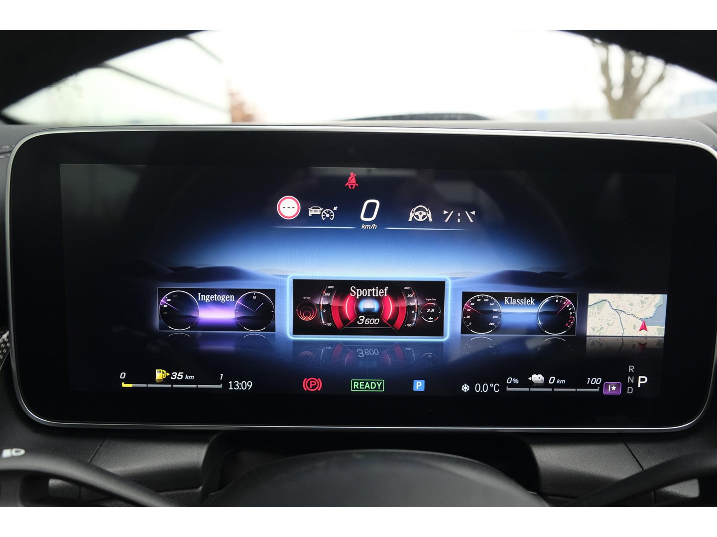 Mercedes-Benz GLC GLC400e 381pk AMG Panoramadak *BTW* Luchtvering 4-wielbesturing Burmester3d Stoelkoeling Night pakket 20" LMV BOMVOL!!!