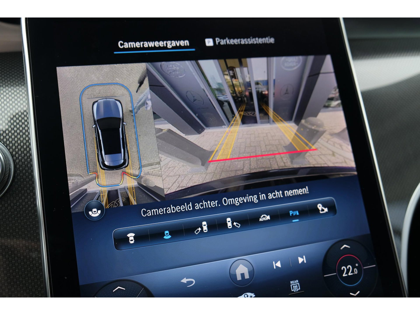 Mercedes-Benz GLC GLC400e 381pk AMG Panoramadak *BTW* Luchtvering 4-wielbesturing Burmester3d Stoelkoeling Night pakket 20" LMV BOMVOL!!!