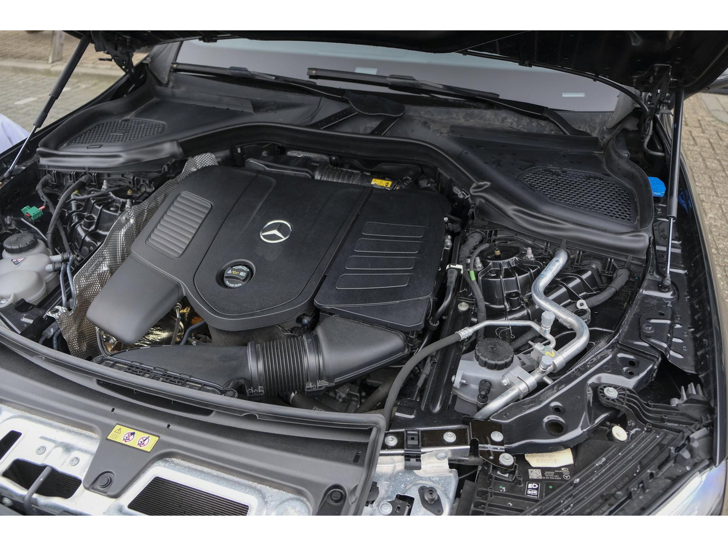 Mercedes-Benz GLC GLC400e 381pk AMG Panoramadak *BTW* Luchtvering 4-wielbesturing Burmester3d Stoelkoeling Night pakket 20" LMV BOMVOL!!!