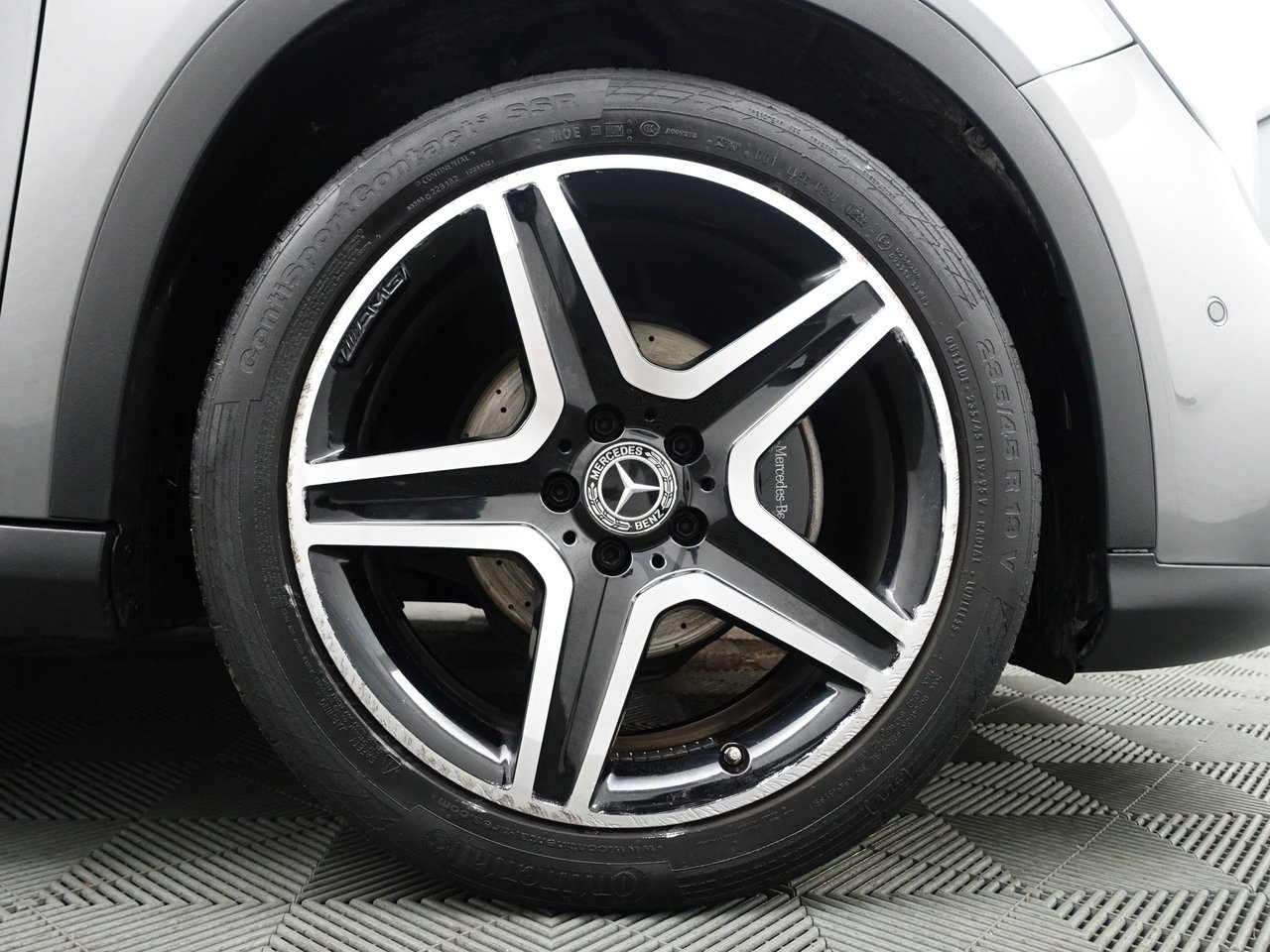 Mercedes-Benz GLA