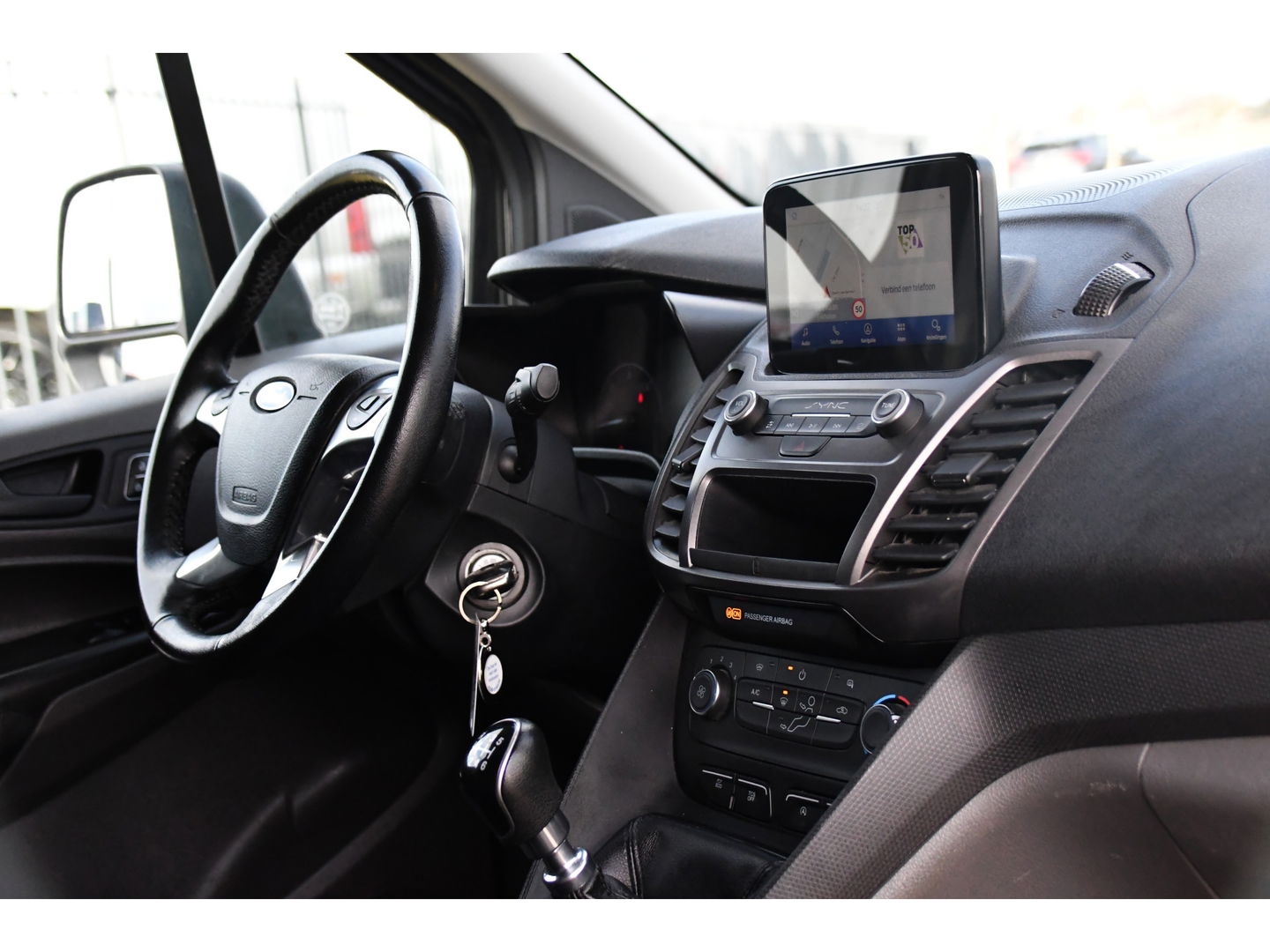 Ford Transit Connect 1.5 EcoBlue L1 PB Edition Camera, Cruise, Carplay, 100pk, Trekhaak, Multimedia, Airco, Uniek!