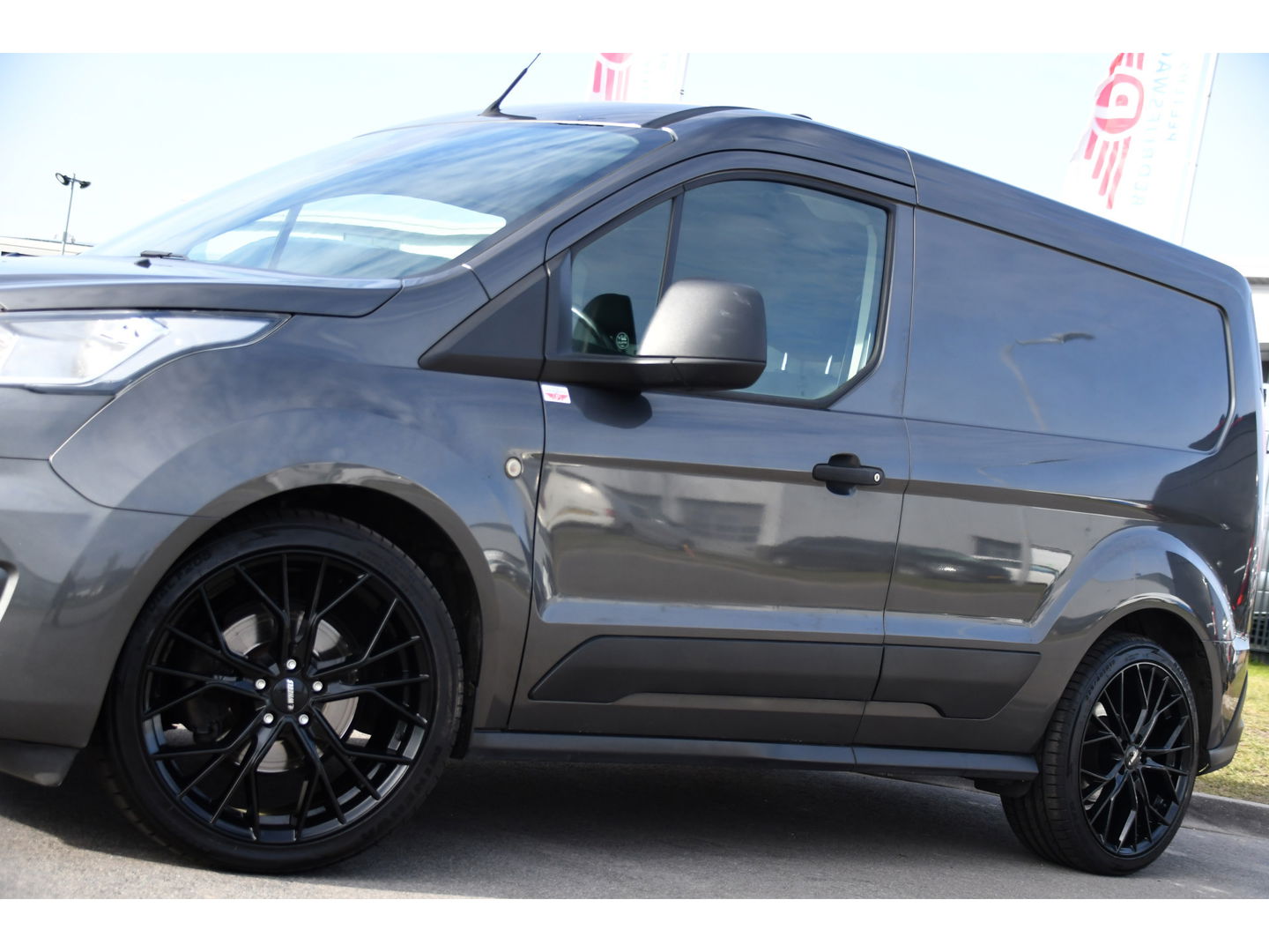 Ford Transit Connect 1.5 EcoBlue L1 PB Edition Camera, Cruise, Carplay, 100pk, Trekhaak, Multimedia, Airco, Uniek!