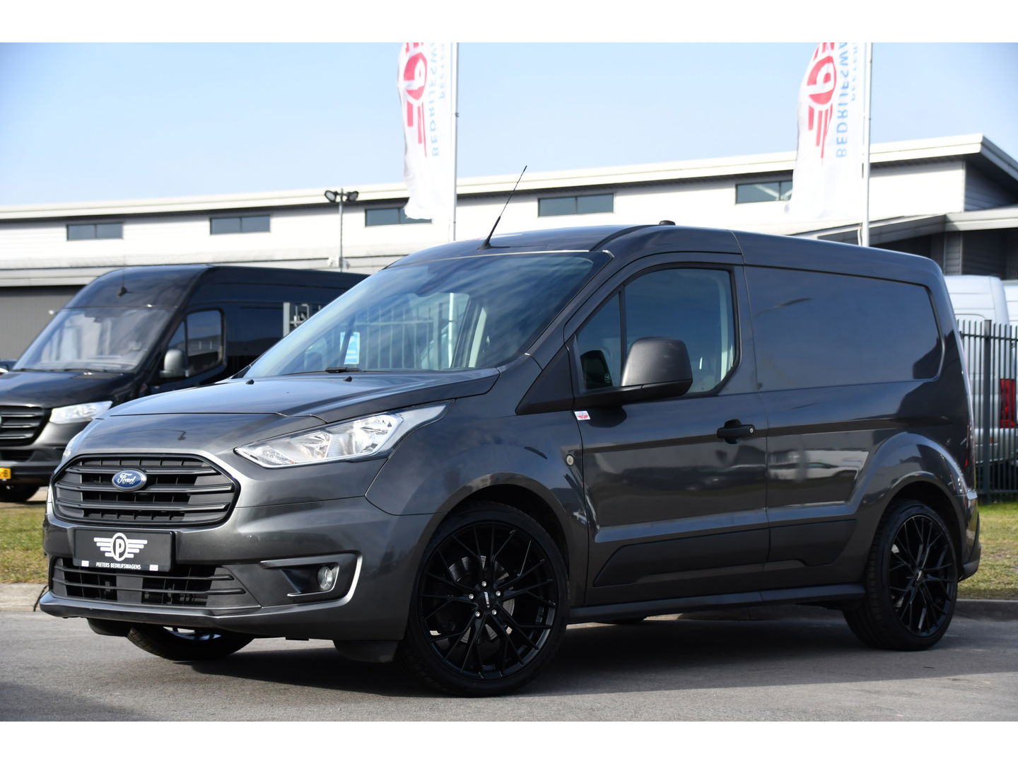 Ford Transit Connect 1.5 EcoBlue L1 PB Edition Camera, Cruise, Carplay, 100pk, Trekhaak, Multimedia, Airco, Uniek!