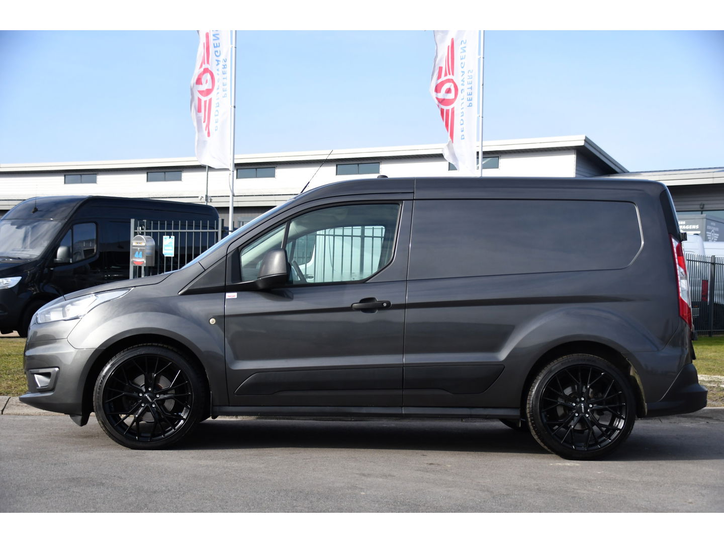 Ford Transit Connect 1.5 EcoBlue L1 PB Edition Camera, Cruise, Carplay, 100pk, Trekhaak, Multimedia, Airco, Uniek!