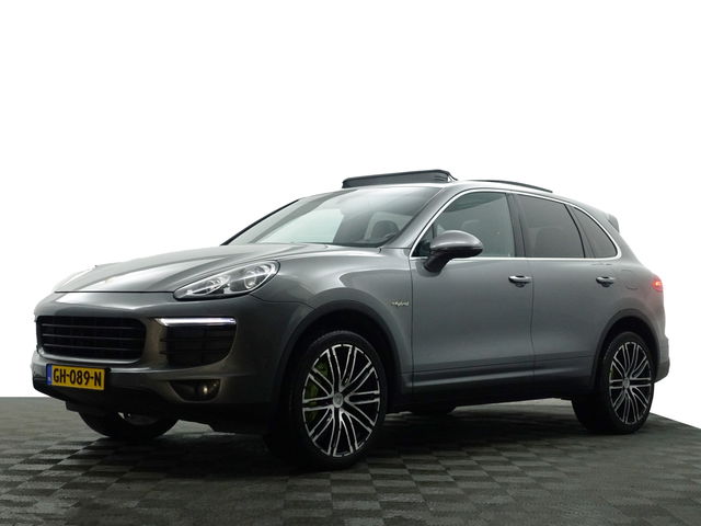 Porsche Cayenne - 3.0 S E-Hybrid- Panoramadak, Luchtvering, Xenon Led, Navigatie, Leder Interieur