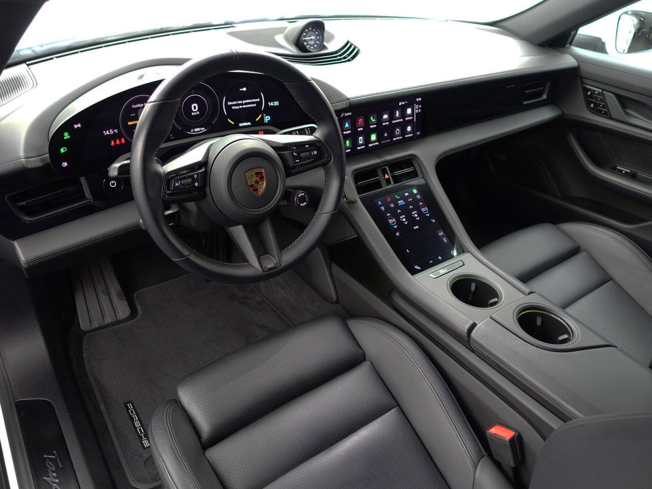 Porsche Taycan