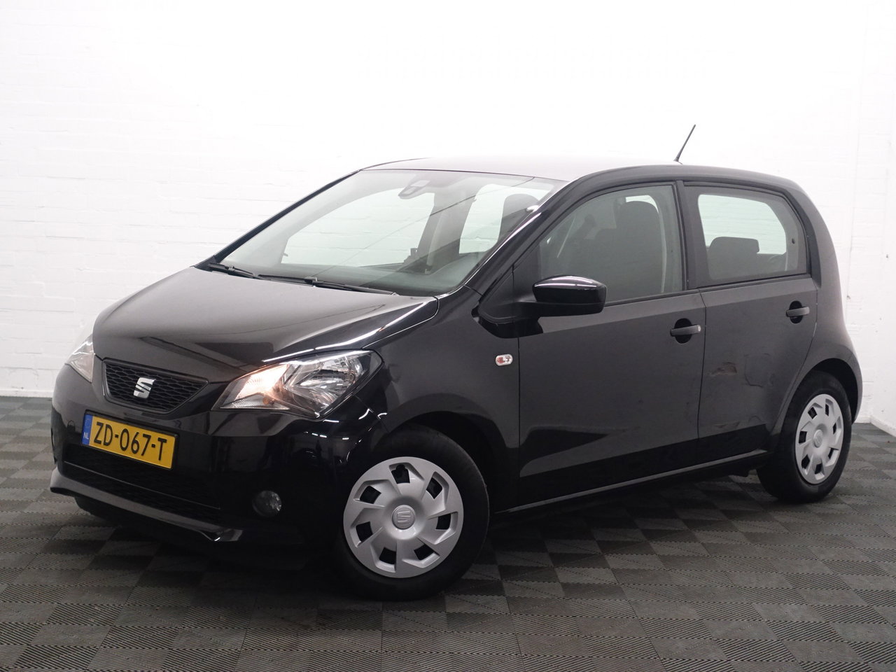 SEAT Mii