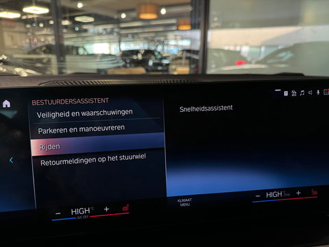 BMW 2 Serie Coupé M240i xDrive Pano|Memory|HuD|Harman Kardon