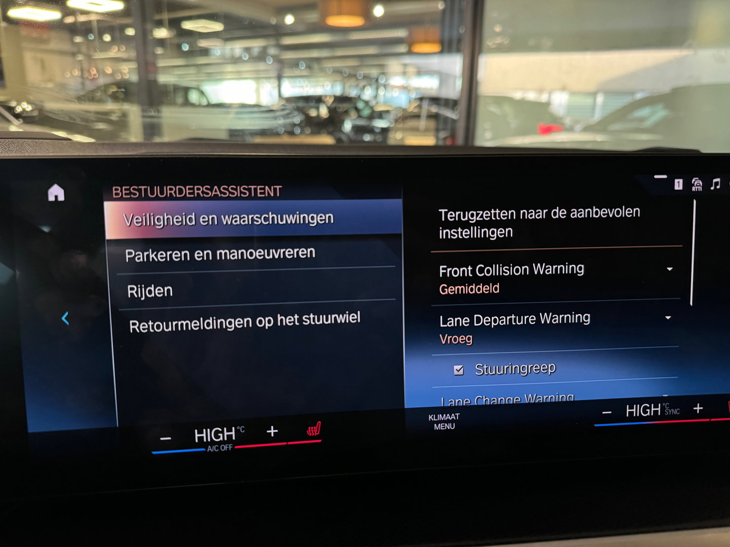 BMW 2 Serie Coupé M240i xDrive Pano|Memory|HuD|Harman Kardon