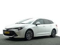 Toyota Corolla Touring Sports - 2.0 Hybrid Business Plus Aut- Ada Cruise, Lane Assist, Xenon Led, Camera, Stoelverwarming, Navi, Comfort Interieur
