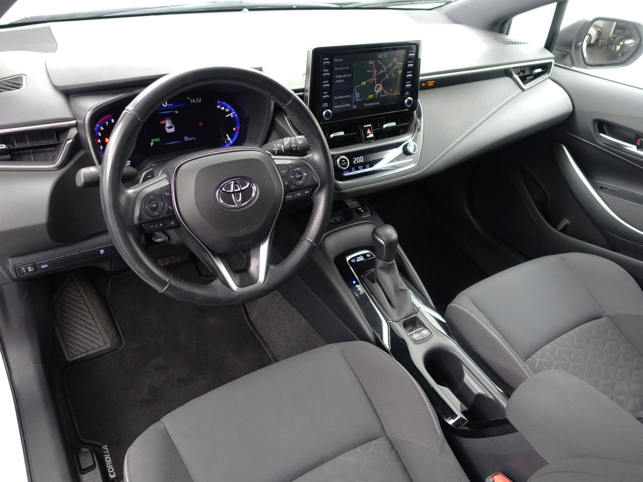 Toyota Corolla Touring Sports