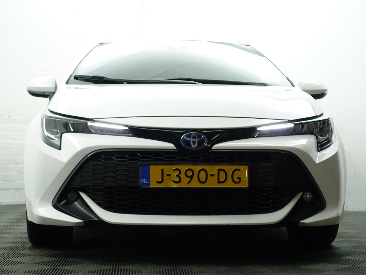 Toyota Corolla Touring Sports