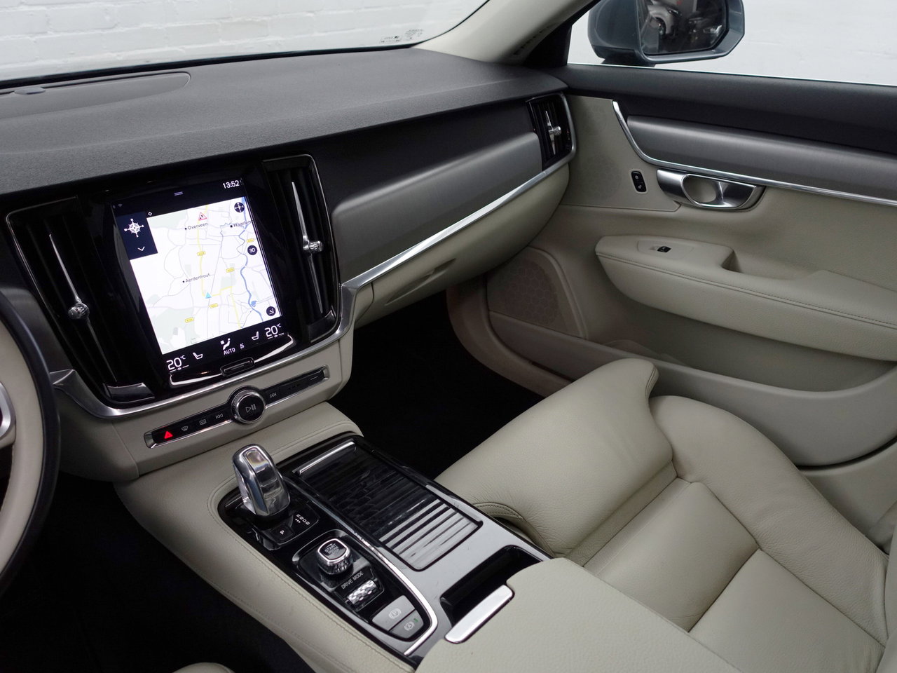 Volvo V90