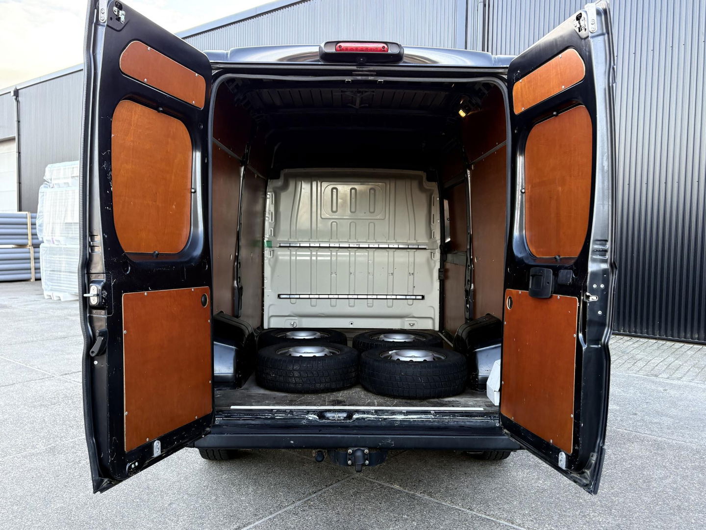 Fiat Ducato 30 2.2 MultiJet L2H2 | CAMERA | IDEALE CAMPER BASIS