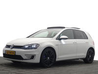 Volkswagen Golf - 1.4 TSI GTE Highline Aut- Panoramadak, Xenon Led, Park Assist, Sport Interieur